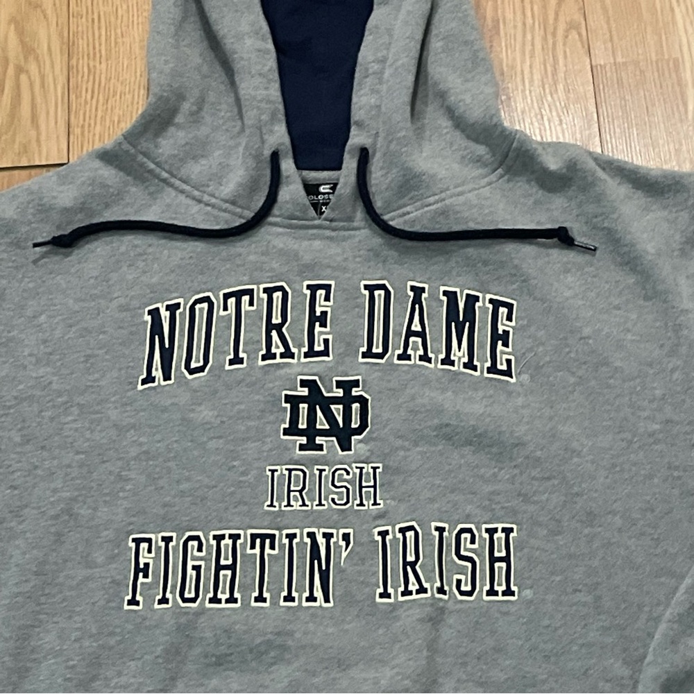 Colosseum Mens XL Notre Dame Pullover Hoodie Sweater Gray Sports Athletics - Picture 2 of 9